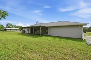 12753 Burson Dr, Manchaca, TX 78652 - Photo 27