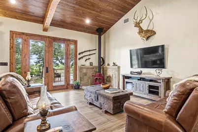 3724 Ranch Road 3347, Round Mountain, TX 78663 - Photo 7