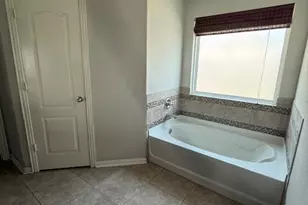 213 Peggy Dr, Liberty Hill, TX 78642 - Photo 9