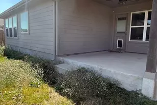 213 Peggy Dr, Liberty Hill, TX 78642 - Photo 11