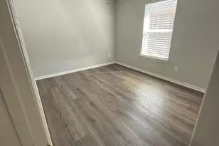 213 Peggy Dr, Liberty Hill, TX 78642 - Photo 11