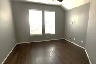 213 Peggy Dr, Liberty Hill, TX 78642 - Photo 3