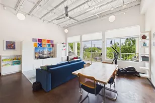 2401 E 6th St, Austin, TX 78702 - Photo 7