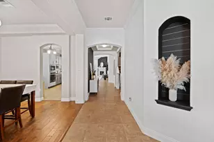 401 Wiltshire Dr, Hutto, TX 78634 - Photo 5