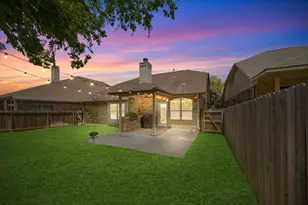 401 Wiltshire Dr, Hutto, TX 78634 - Photo 35