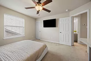 401 Wiltshire Dr, Hutto, TX 78634 - Photo 31