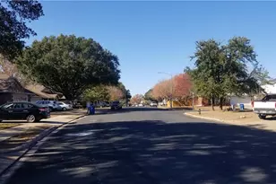 1011 Markham Ln, Austin, TX 78753 - Photo 15