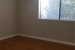 1011 Markham Ln, Austin, TX 78753 - Photo 9