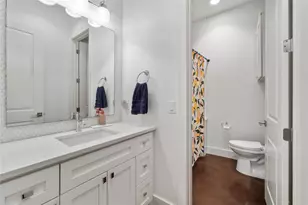913 Stobaugh St, Austin, TX 78757 - Photo 19