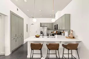 1301 Chicon St, Austin, TX 78702 - Photo 7