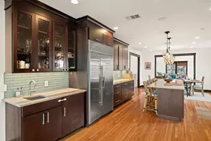 708 Sparks Ave, Austin, TX 78705 - Photo 17