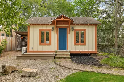 708 Sparks Avenue, Austin, TX 78705 - Photo 31