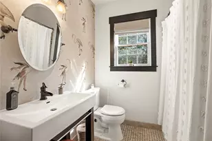 708 Sparks Ave, Austin, TX 78705 - Photo 21