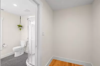 708 Sparks Avenue, Austin, TX 78705 - Photo 33
