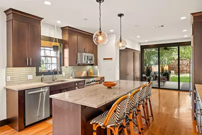 708 Sparks Avenue, Austin, TX 78705 - Photo 15