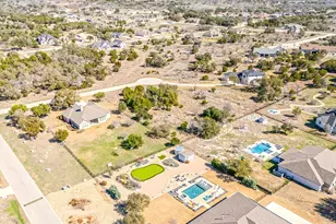 105 Rocky Summit Ct, Spicewood, TX 78669 - Photo 7