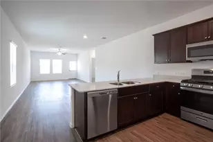 15302 Grenadine Bloom Cv, Del Valle, TX 78617 - Photo 3