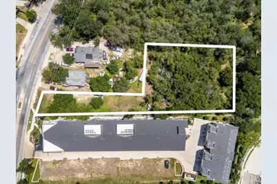 1813 Webberville Road, Austin, TX 78721 - Photo 1