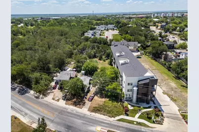 1813 Webberville Road, Austin, TX 78721 - Photo 17