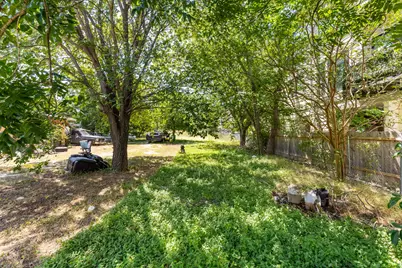 1813 Webberville Road, Austin, TX 78721 - Photo 9