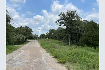 1300 Cypress Trail Loop, Rockdale, TX 76567 - Photo 19