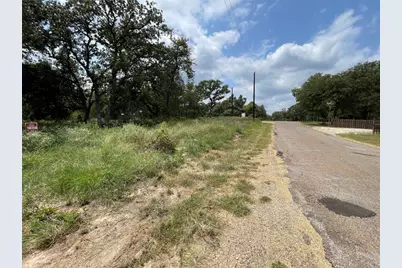 1300 Cypress Trail Loop, Rockdale, TX 76567 - Photo 13