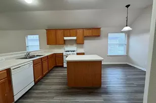 1780 Stone Rim Loop, Buda, TX 78610 - Photo 7