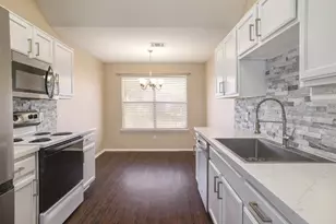 1019 Leeds Castle Walk, Georgetown, TX 78626 - Photo 7