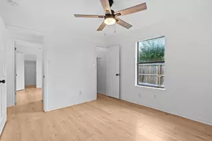 2101 Boxwood Path, Round Rock, TX 78664 - Photo 13