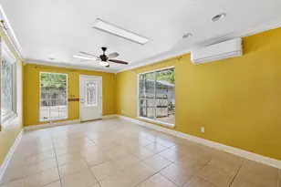 2412 Jones Rd, Austin, TX 78745 - Photo 27