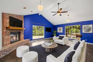 2412 Jones Rd, Austin, TX 78745 - Photo 9