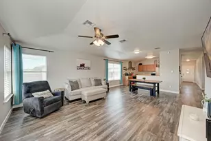 311 Creek Ledge Dr, Hutto, TX 78634 - Photo 19