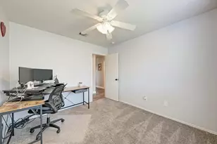 311 Creek Ledge Dr, Hutto, TX 78634 - Photo 29