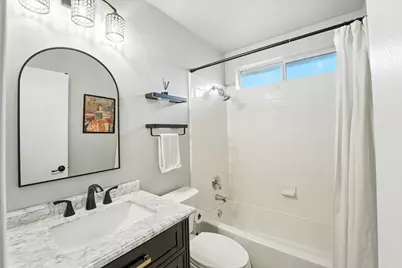 6001 Andross Court, Hutto, TX 78634 - Photo 15