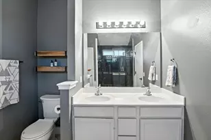 6001 Andross Ct, Hutto, TX 78634 - Photo 11