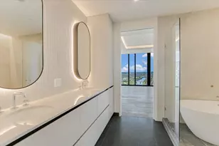 610 Davis St, Austin, TX 78701 - Photo 17