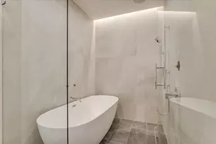 610 Davis St, Austin, TX 78701 - Photo 19