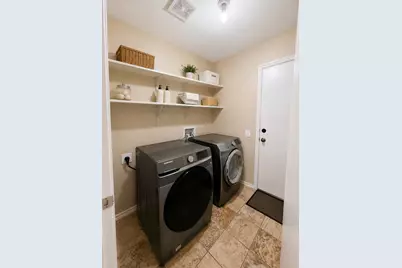 12604 Paloma Blanca Way, Del Valle, TX 78617 - Photo 11