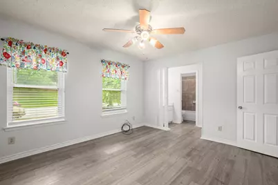 2009 Browning Drive, Austin, TX 78752 - Photo 17