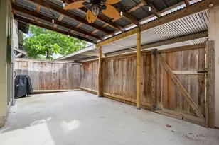 2009 Browning Dr, Austin, TX 78752 - Photo 21