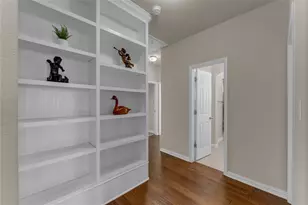 113 Mindy Way, Liberty Hill, TX 78642 - Photo 23