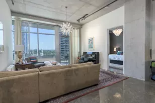 800 W 5th St, Austin, TX 78701 - Photo 13