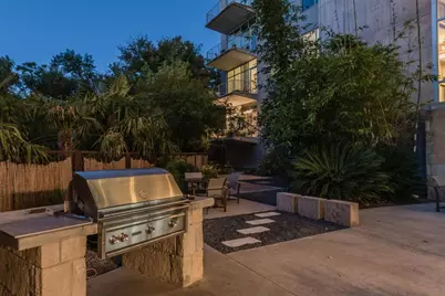 800 W 5th Street #1007, Austin, TX 78701 - Photo 21