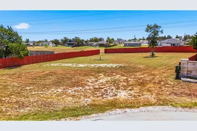 119 Zacate Street, Elgin, TX 78621 - Photo 3