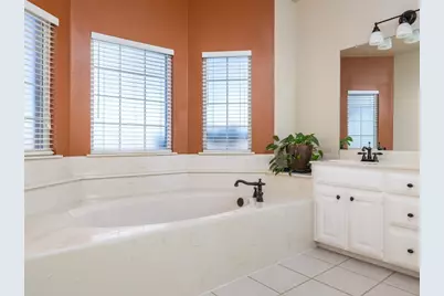 651 County Road 497, Taylor, TX 76574 - Photo 17