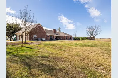 651 County Road 497, Taylor, TX 76574 - Photo 35