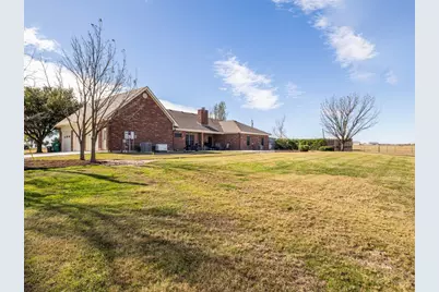 651 County Road 497, Taylor, TX 76574 - Photo 37