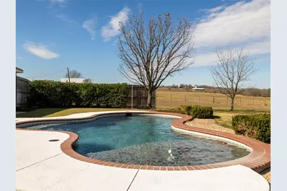 651 County Road 497, Taylor, TX 76574 - Photo 33
