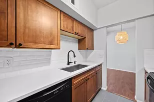 1509 W 39 1/2 St, Austin, TX 78756 - Photo 11
