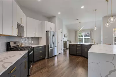 800 Portchester Castle Path, Pflugerville, TX 78660 - Photo 5